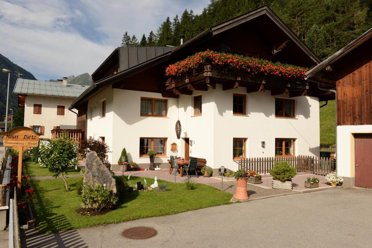 Haus Dietz Elbigenalp Kültér fotó