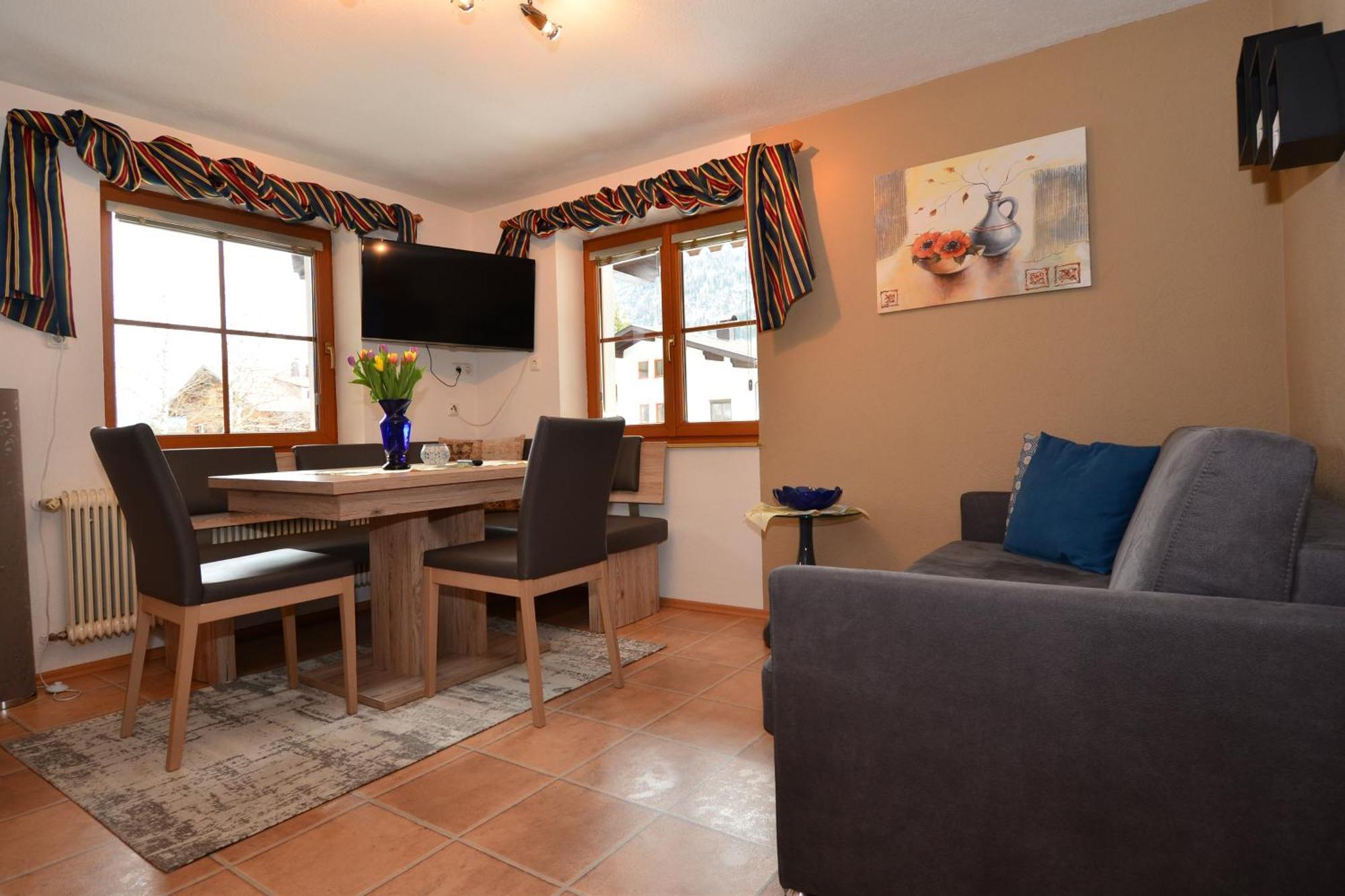 Haus Dietz Elbigenalp Szoba fotó