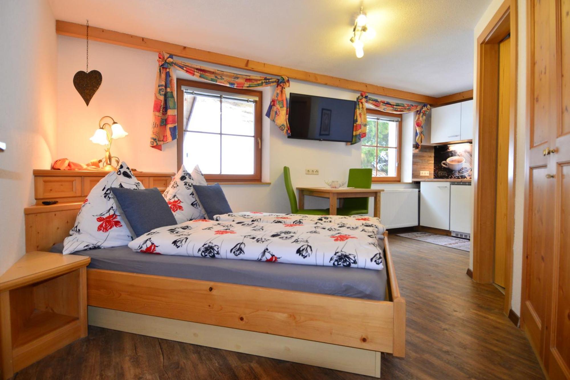 Haus Dietz Elbigenalp Szoba fotó